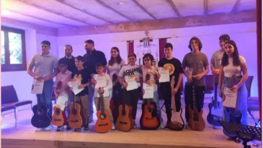 Musica, impegno e comunità: a Montauro il saggio di fine anno diretto dal Maestro Russo