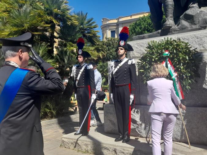 images Catanzaro, le celebrazioni del 2 giugno davanti al monumento ai Caduti e nel Complesso del San Giovanni 
