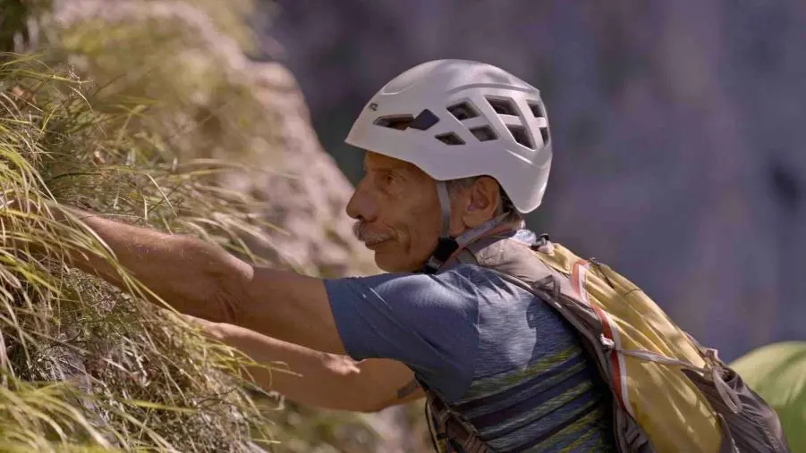 Approda a Reggio, in anteprima regionale, il documentario 'Tra natura e quota: Giovanni Storti sopravvive alle Alpi Apuane'