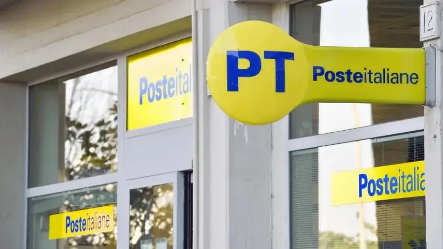 Riapre nella versione Polis l'ufficio postale di Borgia 