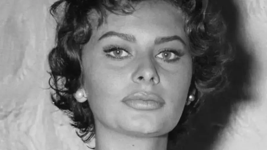 Sophia Loren compie 90 anni, il ricordo della divina a Copanello e Villaggio Mancuso