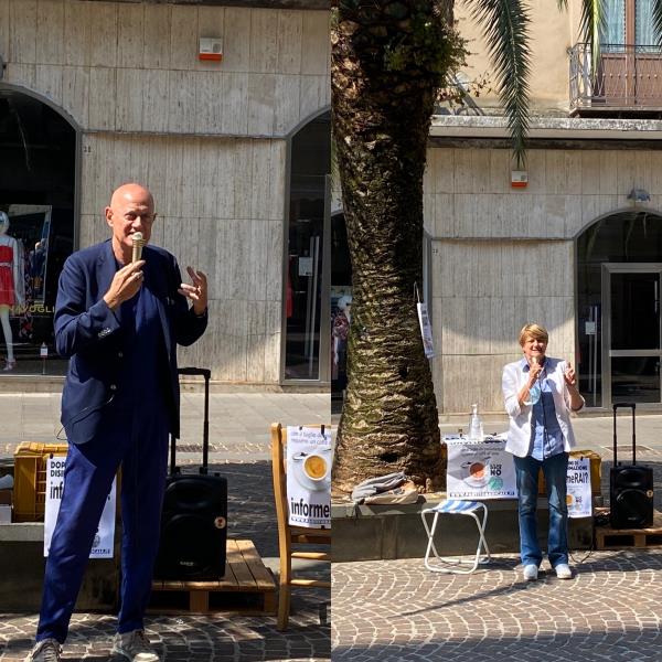 images Referendum costituzionale. Partito Radicale in piazza a Lamezia per dire "no" al taglio della democrazia 