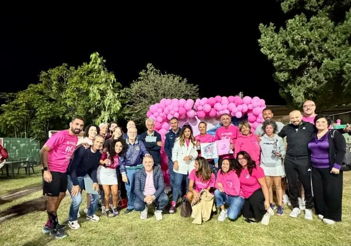 A Locri il "Padel in Rosa": più di 60 gli atleti partecipanti al torneo e centinaia di sportivi per la "maratona" della prevenzione