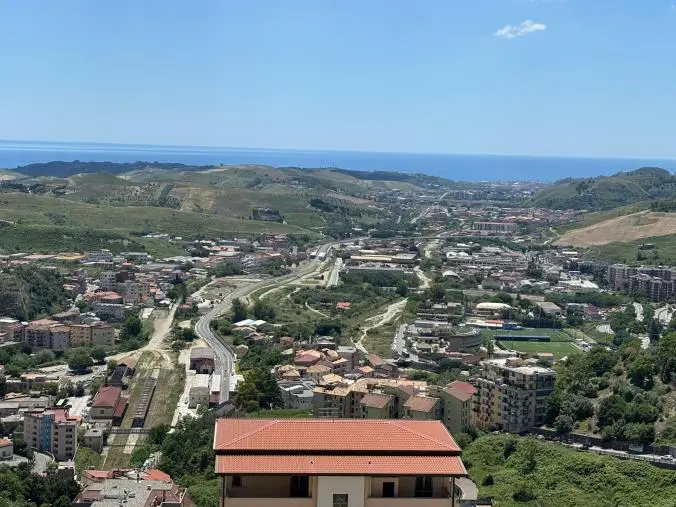 Metropolitana a Catanzaro, "Occorrerà mettere mano alla contrattazione aziendale dei dipendenti delle ferrovie della Calabria"