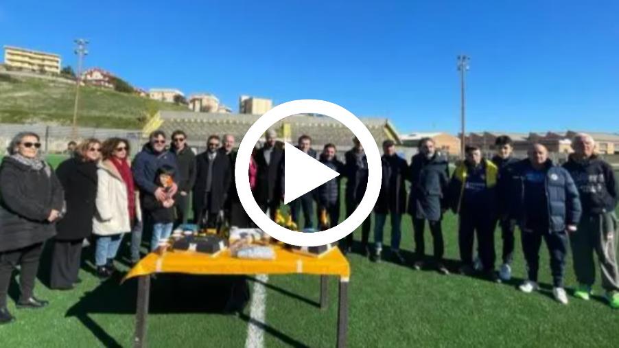Catanzaro, inaugurato lo stadio 'Curto' a Lido: Pietro Iemmello testimonial d'eccezione (VIDEO)