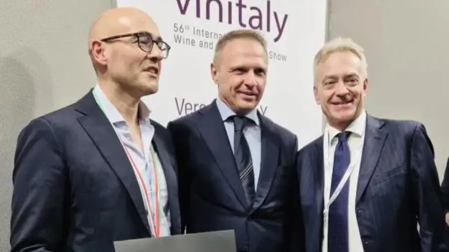 images Vinitaly 2024, Ferrocinto: "Il padiglione unico per i vini calabresi grande passo avanti per il brand Calabria"
