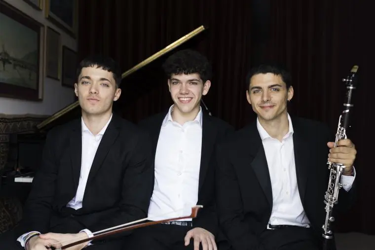 images A Gioia Tauro l'inaugurazione della stagione concertistica con il Trio De Feo 