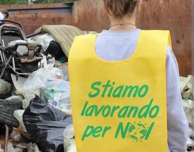 images Giornata mondiale del riciclo: Legambiente Calabria rilancia l’appello per una regione libera dai rifiuti