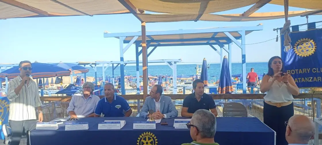 IV edizione del progetto “Spiagge accessibili” per il Rotary Club Catanzaro: “La persona al centro”
