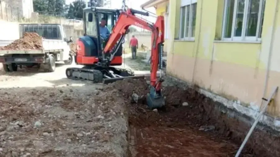 images Simeri Crichi, al via i lavori per costruire due nuove aule nel plesso di Roccani 