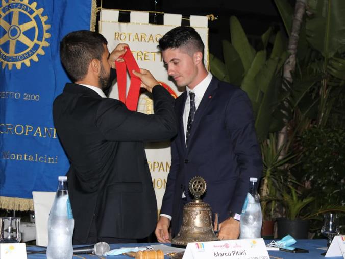 images Passaggio di consegne al Rotaract Club di Cropani. Giuseppe Borelli è il nuovo presidente