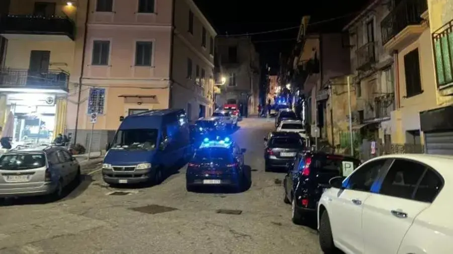 images Rubano auto a Lamezia e vengono inseguiti dai carabinieri fino a Catanzaro