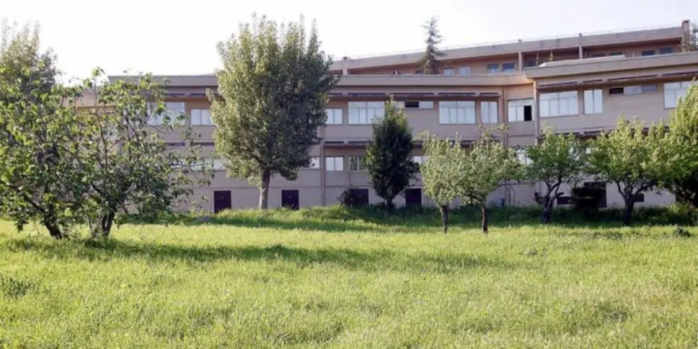 Terapie logopediche sospese all’improvviso: la denuncia dei genitori contro l’ASP di Serra Spiga
