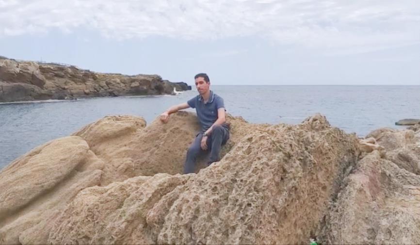 images I "Momenti" del cantautore catanzarese Lepera sono un messaggio di speranza e un omaggio alla Calabria