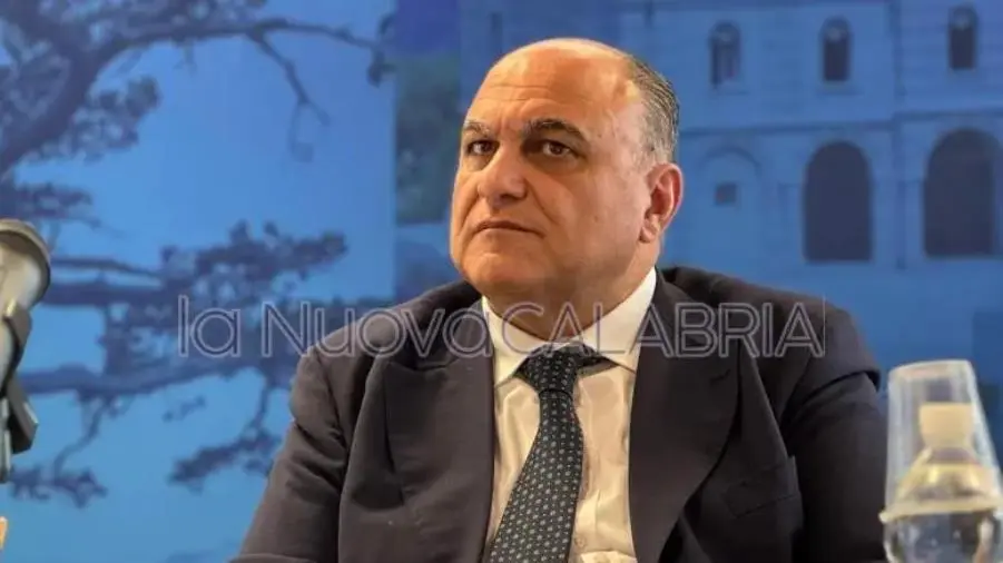 images Oncologia ospedale Locri, Calabrese: “Proposto all’Asp intitolazione reparto al dottor Condemi”