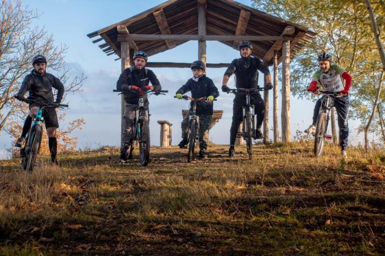 images Stele di Ottone: avventura, sport e natura. La storia di alcuni giovani di Sersale ( VIDEO) 