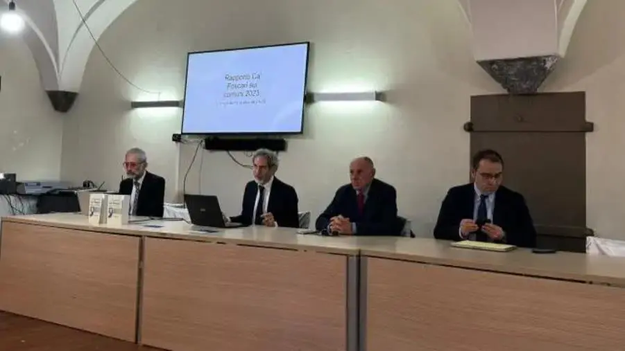images Gioia Tauro, presentato il VI Rapporto dell'Università "Ca’ Foscari" di Venezia sui comuni italiani 