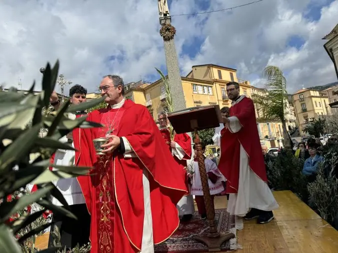 images Domenica delle Palme, la benedizione del vescovo di Lamezia Terme 