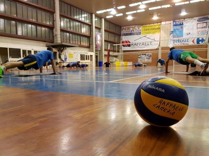 Pallavolo serie C maschile, la Raffaele di Lamezia Terme si prepara a Cosenza, dove domani affronta la New Tech Milani