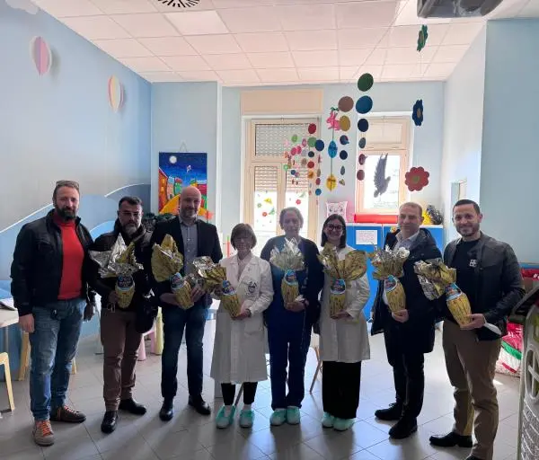 images Una Pasqua più dolce a Catanzaro e Lamezia per i piccoli pazienti pediatrici grazie al SIM Carabinieri di Catanzaro