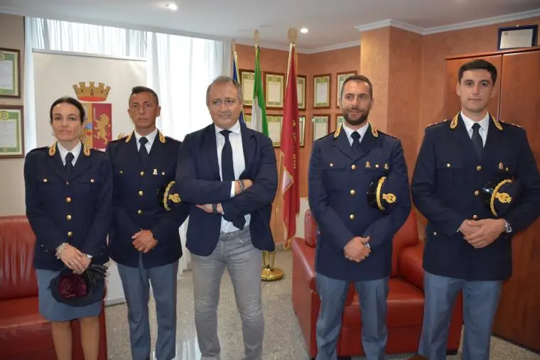 La Questura di Vibo Valentia dà il benvenuto a tre nuovi funzionari della Polizia di Stato