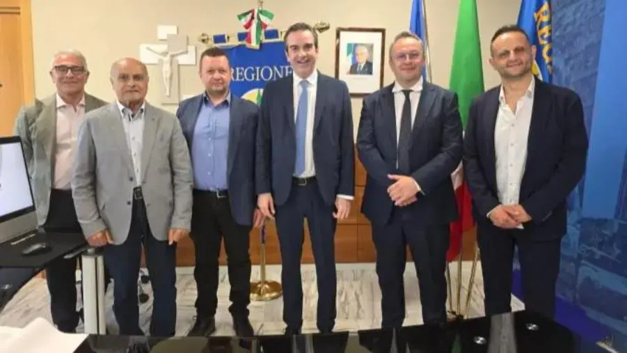 Professioni, Occhiuto incontra i Periti industriali 