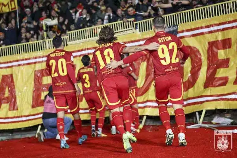 Serie B, Catanzaro e Cosenza in campo alle 17.15: le formazioni ufficiali