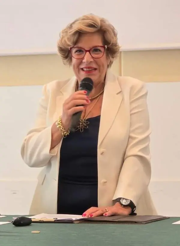 images La Fidapa di Cosenza presenta la borsa di studio “Vanda Marsico” per promuovere le carriere femminili nelle discipline scientifiche
