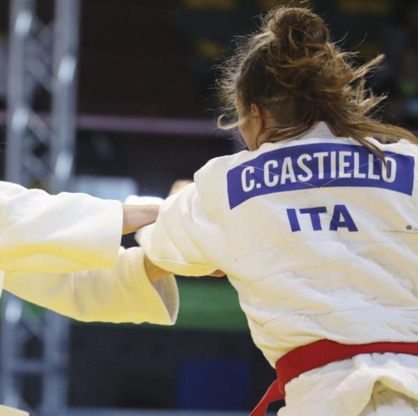 images La judoka catanzarese Chiara Castiello vince l'argento ai Campionati italiani cadette