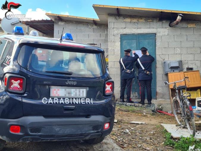 images Caporalato a Isola Capo Rizzuto e Cutro: arrestato un 45enne