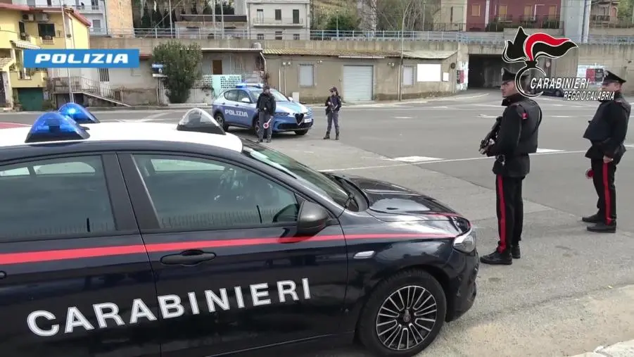 Reggio Calabria, arrestato un 48enne: è accusato di omicidio e tentato omicidio ai danni di due persone