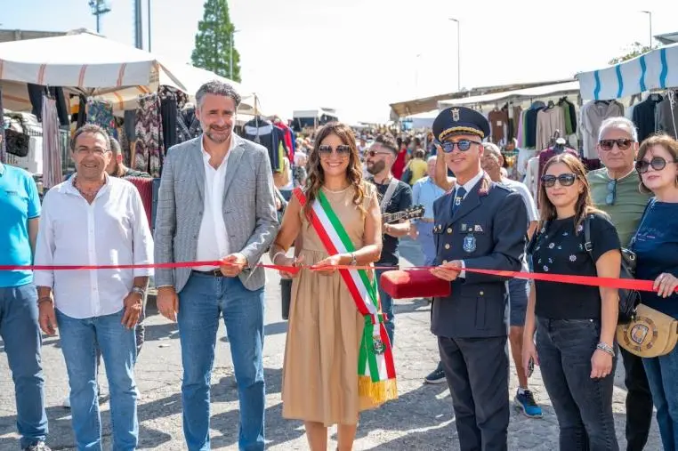 San Giovanni in Fiore, inaugurata la Fiera tradizionale: 3 giorni di storia, commercio e socialità