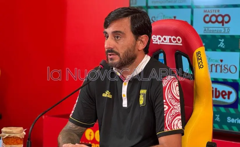 Catanzaro, terzo pari di fila. Aquilani difende le scelte: "Liberali? Arriverà il suo momento"