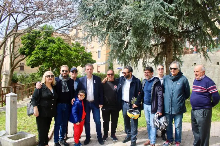Inaugurato Parco Longo, Bosco: "Con Patto di Collaborazione restituita alla cittadinanza un'area di socialità