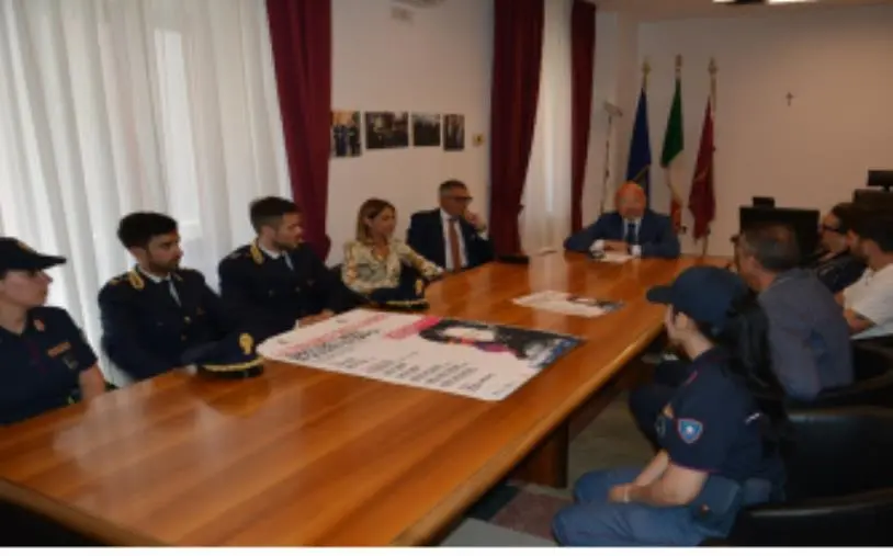 Crotone, il questore incontra Confartigianato: sarà istituito un sistema di impresa nel settore della moda