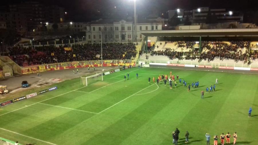 images Us Catanzaro 1929, cresce la condizione delle Aquile. Play-off tutti da giocare con il Bari favorito 