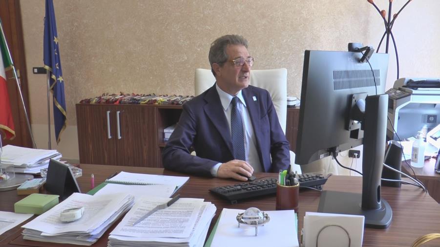 images Ammortizzatori sociali. Il direttore regionale dell'Inps, Pino Greco: "L'istituto paga senza ritardi" (VIDEO INTERVISTA) 