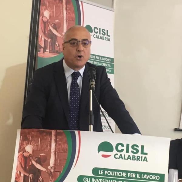 images Fase 3. Russo (Cisl Calabria): "Vanno nella direzione giusta le dichiarazioni di Provenzano sulla fiscalità di vantaggio al Sud" 