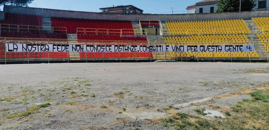 images Catanzaro e Francavilla in campo alle 17 per la Coppa Italia Tim Cup: PROBABILI FORMAZIONI