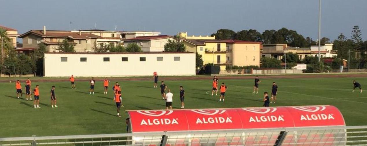 images Us Catanzaro 1929, sorrisi ed entusiasmo dopo Verona ma ora si guarda al campionato. Idea Evacuo per l'attacco