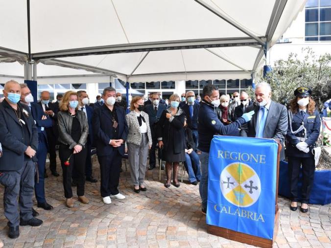 Il saluto del Consiglio regionale: "Santelli ha unito il popolo calabrese"