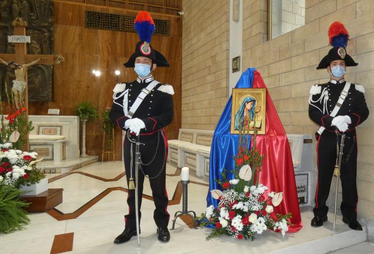 images I carabinieri di Cosenza celebrano la patrona dell'Arma, Maria “Virgo Fidelis”