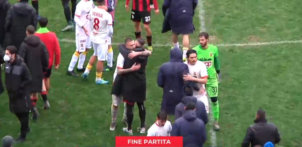 images Catanzaro e Casertana in campo alle 17.30: probabili formazioni