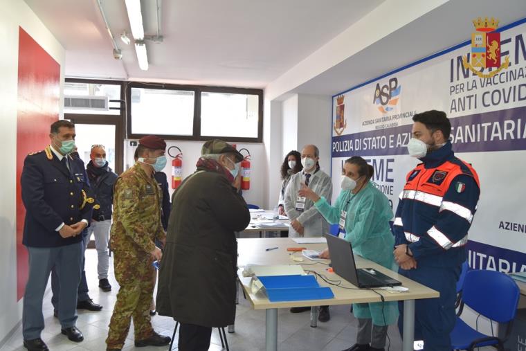 images Reggio Calabria. Si è concluso il “Vax Day” al XII Reparto Mobile della Polizia