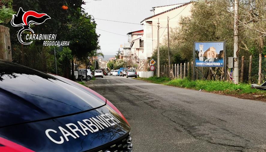 Nascondeva la droga nel garage, arrestato 49enne di Cinquefrondi