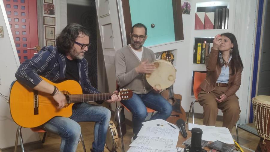 “La Calabria che suona. Storie di musici e dintorni” è nella scena reggina con Nino Stellittano e Marinella Rodà 