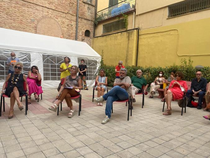 images Cosenza, iniziativa de "La Calabria vista dalle Donne": la democrazia partecipativa alla base del prossimo quinquennio