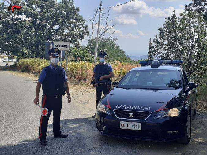 images Cotronei, ruba un'auto ma viene rintracciato dopo un'ora: arrestato un 30enne