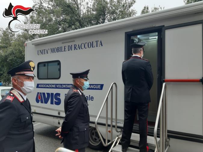 images Rende. In prima linea per Avis: i Carabinieri diventano donatori di sangue