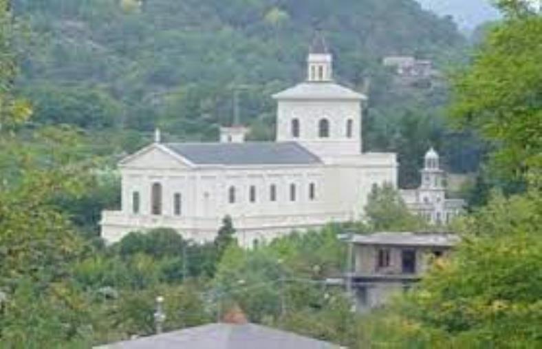 images Gimigliano. Strada provinciale chiusa: la basilica della Madonna di Porto irraggiungibile 